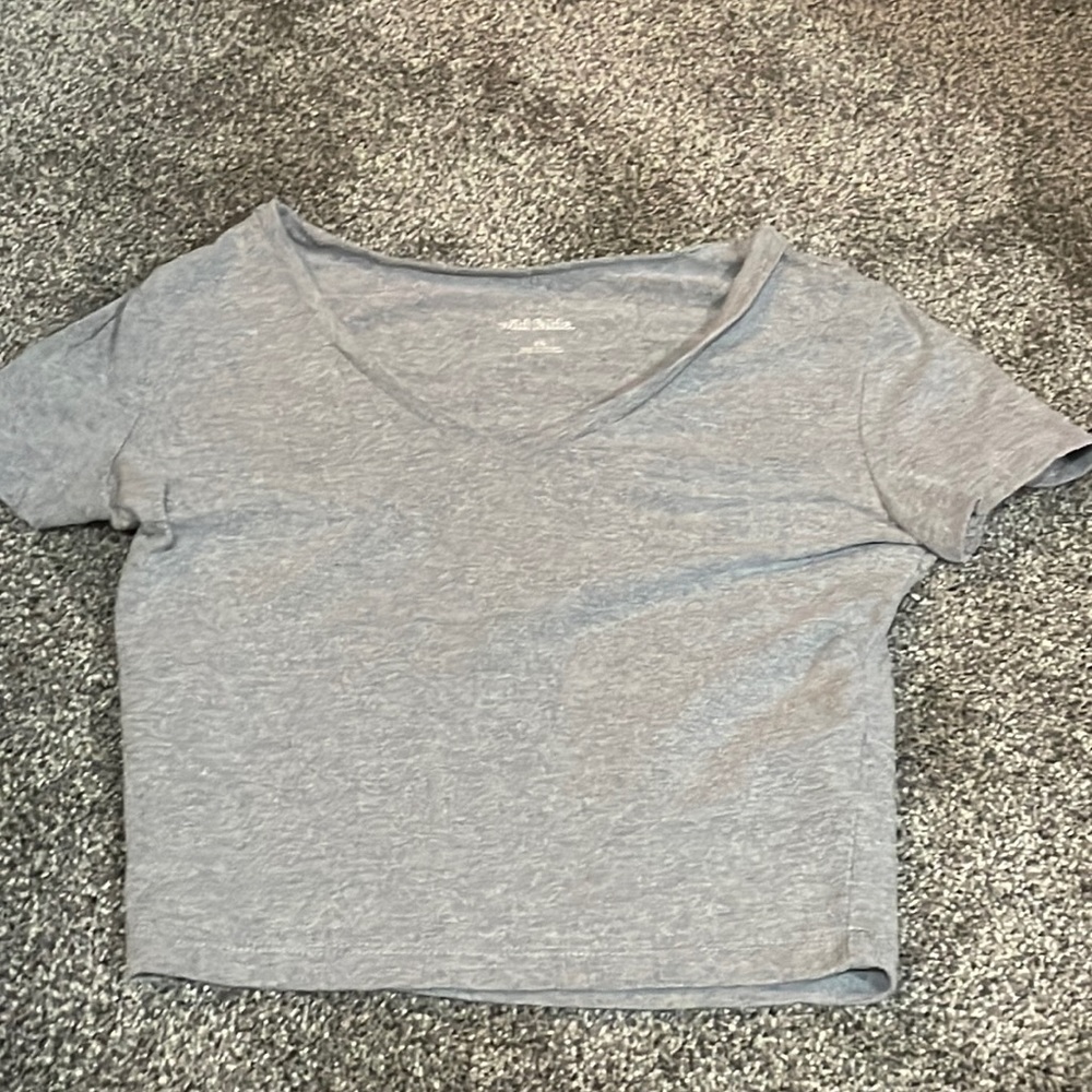 Grey cropped V-neck